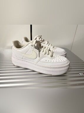 Nike Court Vision Alta LTR